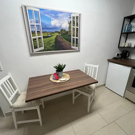 Apartment Voerde- Goetterswickerhamm-am Rhein